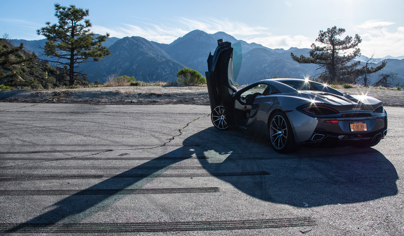 Illustration for article titled The 2018 McLaren 570S Spider Is More Extreme Than I Expected